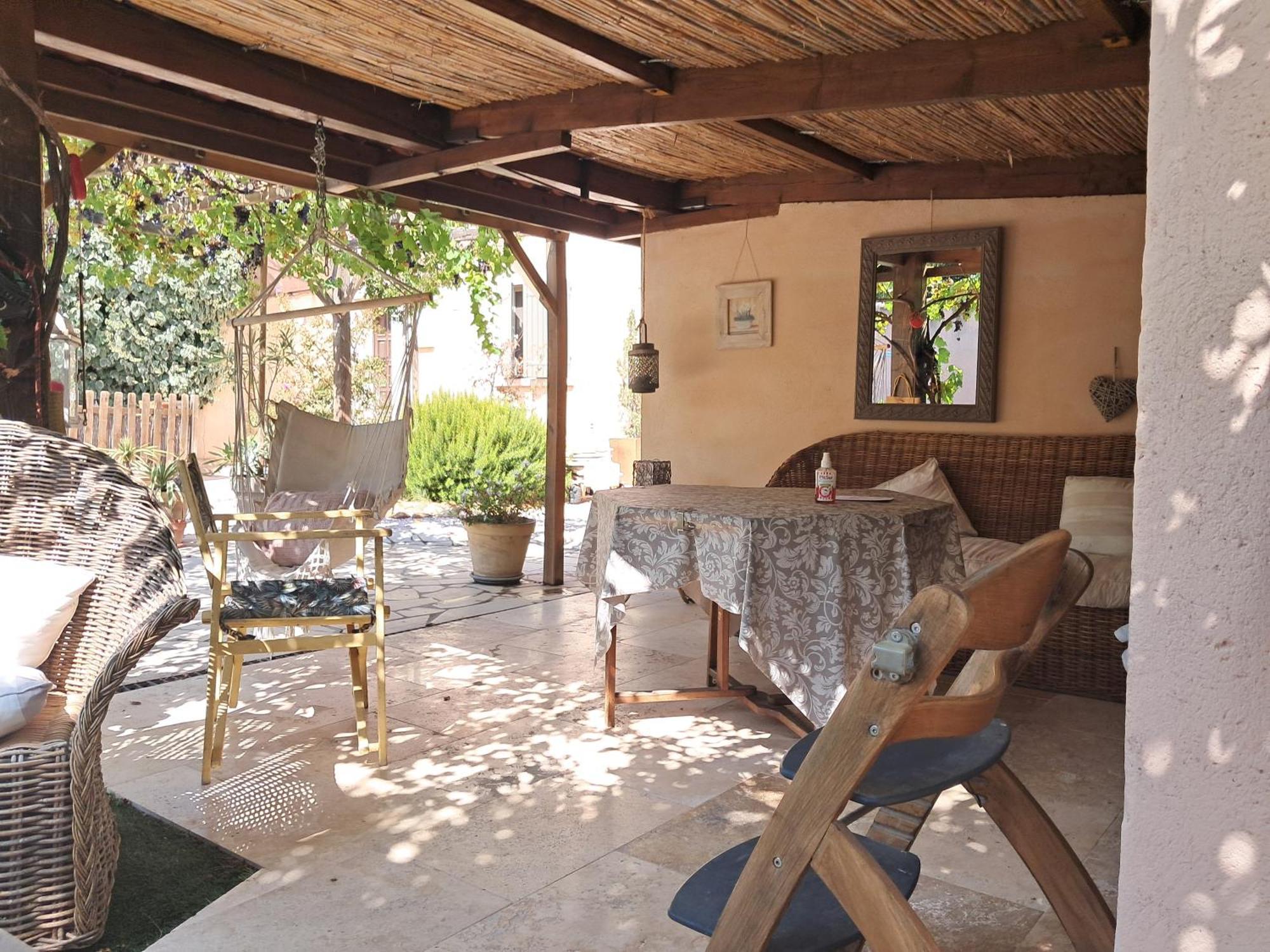 La Tramontane Bed & Breakfast Jonquerettes Exterior photo